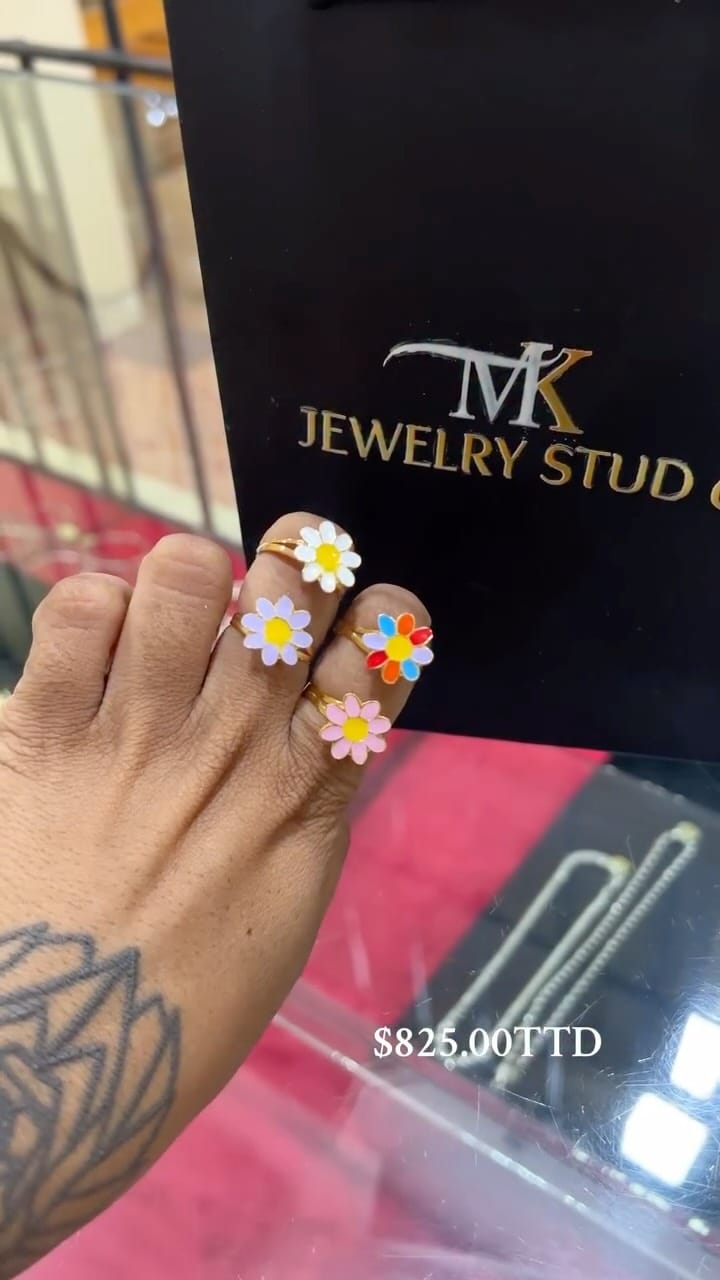 Post 1 by Mk jewelry on Instagram (video)