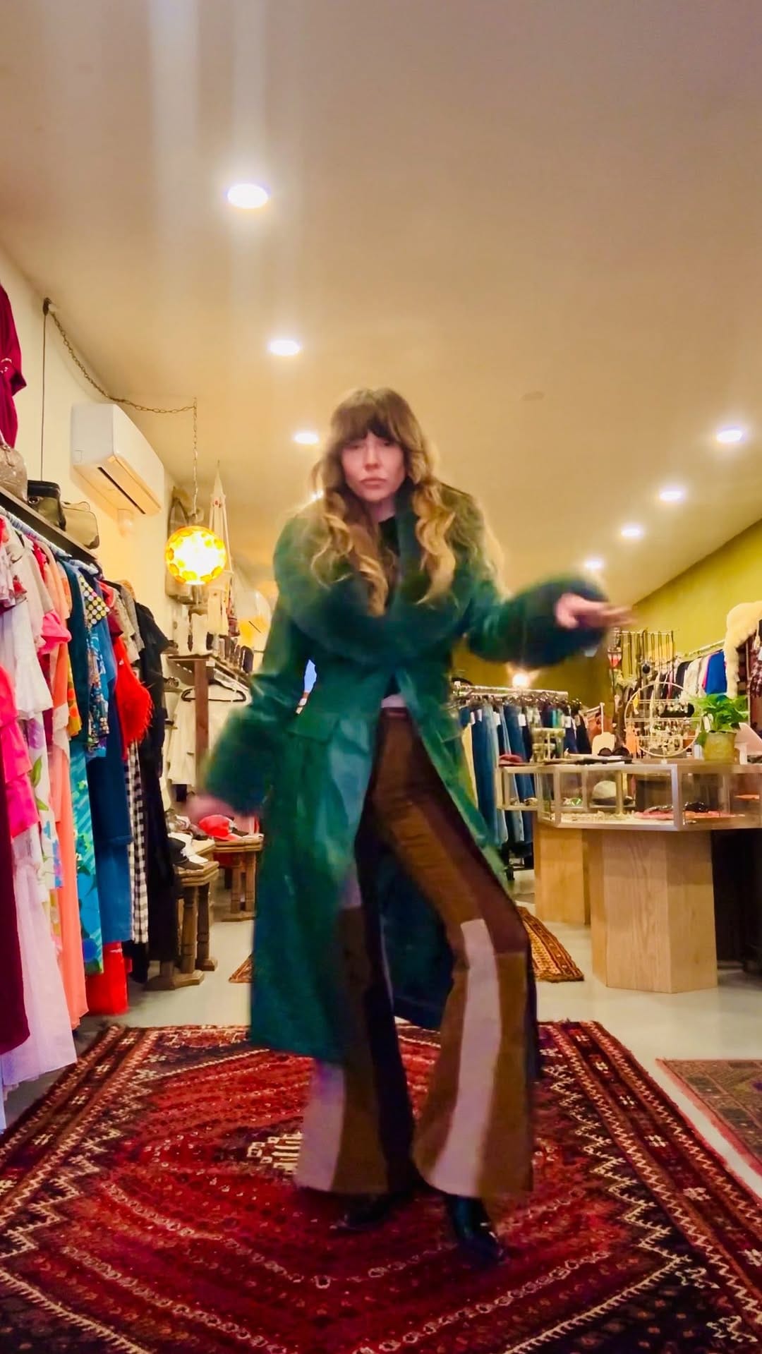 Post 7 by Vamp Rodeo Vintage on Instagram (video)