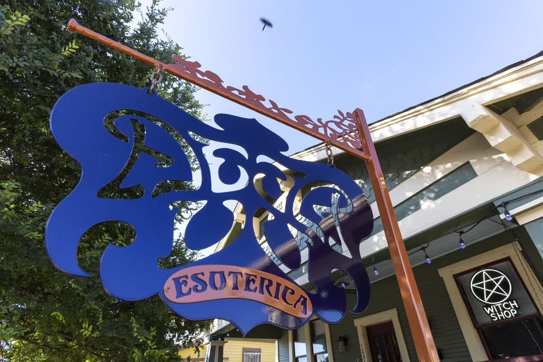 Post 10 by Déjà Vu Esoterica - Southtown on Instagram (image)