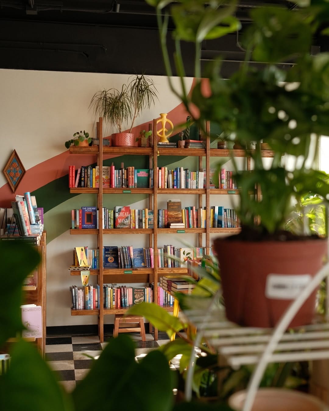 Post 9 by Monstera's Books on Instagram (carousel)