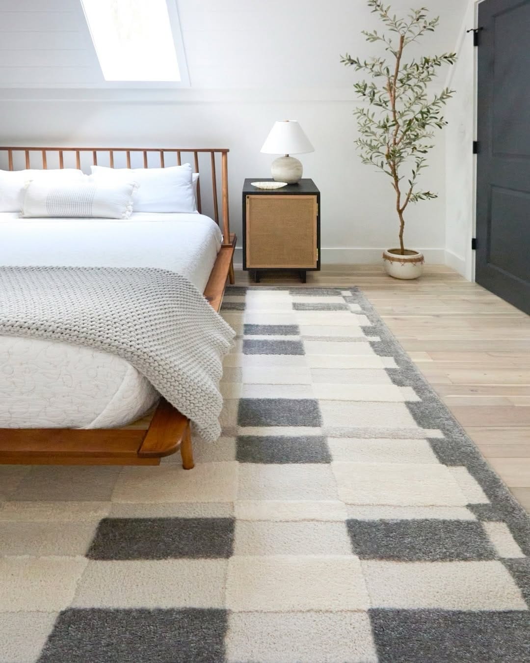 Post 8 by Balta Rugs on Instagram (image)