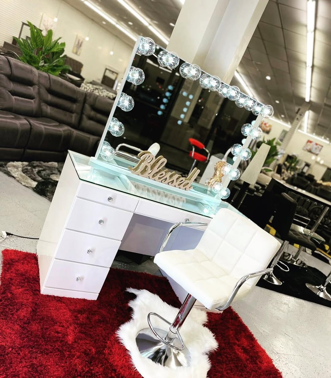 Post 10 by Esencia Home Furnishings on Instagram (image)