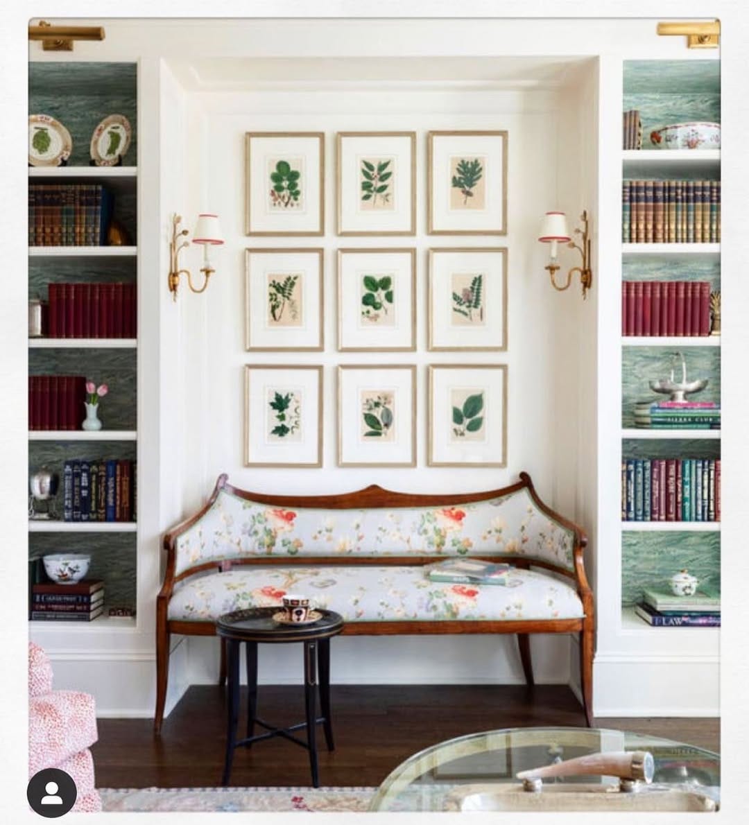 Post 8 by Dogwood Lane Interiors on Instagram (image)