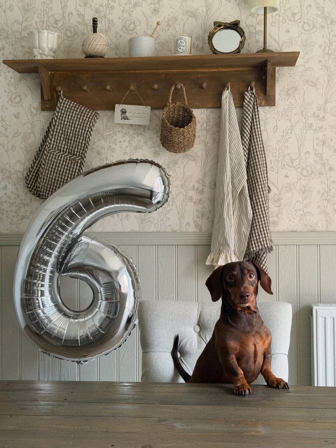 Post 2 by Tia Howse on Instagram (image)