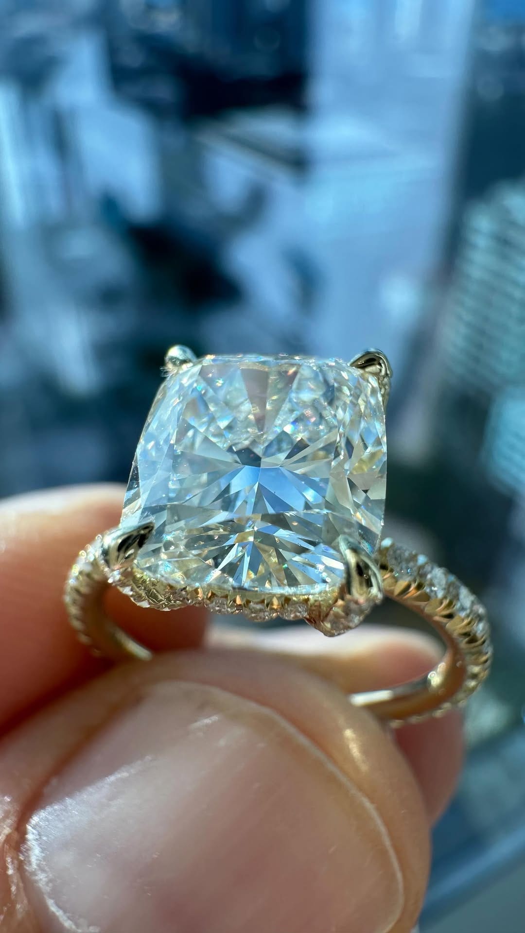 Post 9 by #DIAMONDGUY808💎 on Instagram (video)