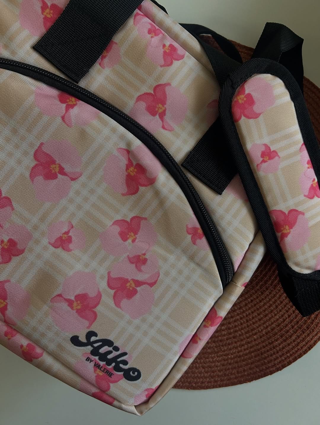 Post 9 by Aiko By Valerie - Creating crafts with A L O H A on Instagram (image)