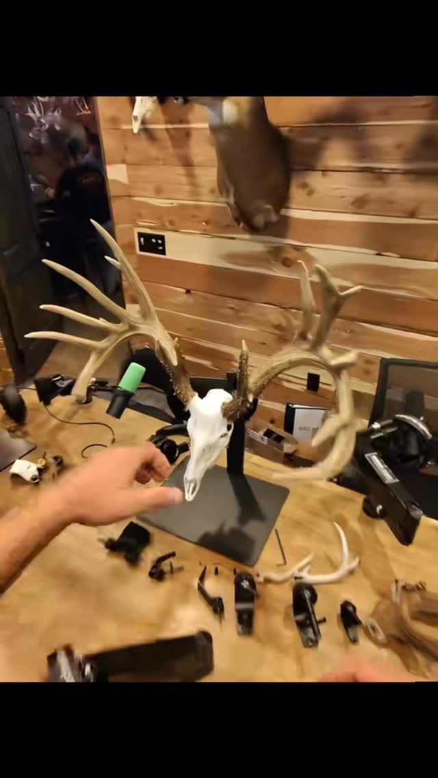 Post 2 by RACK HUB on Instagram (video)