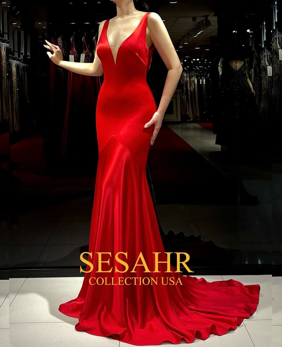 Post 7 by SESAHR COLLECTION USA on Instagram (carousel)