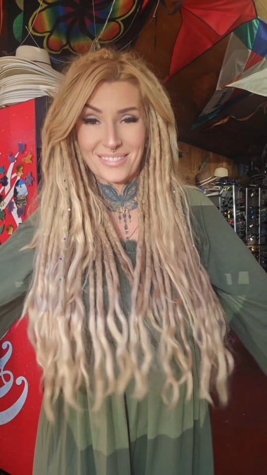 Post 6 by Zara's Locks From Love ❤️ on Instagram (video)