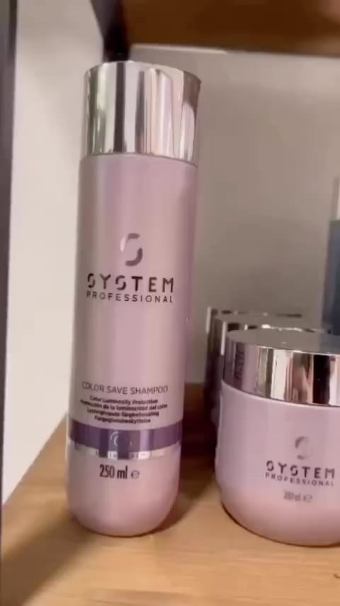 Post 8 by Preen Hair on Instagram (video)