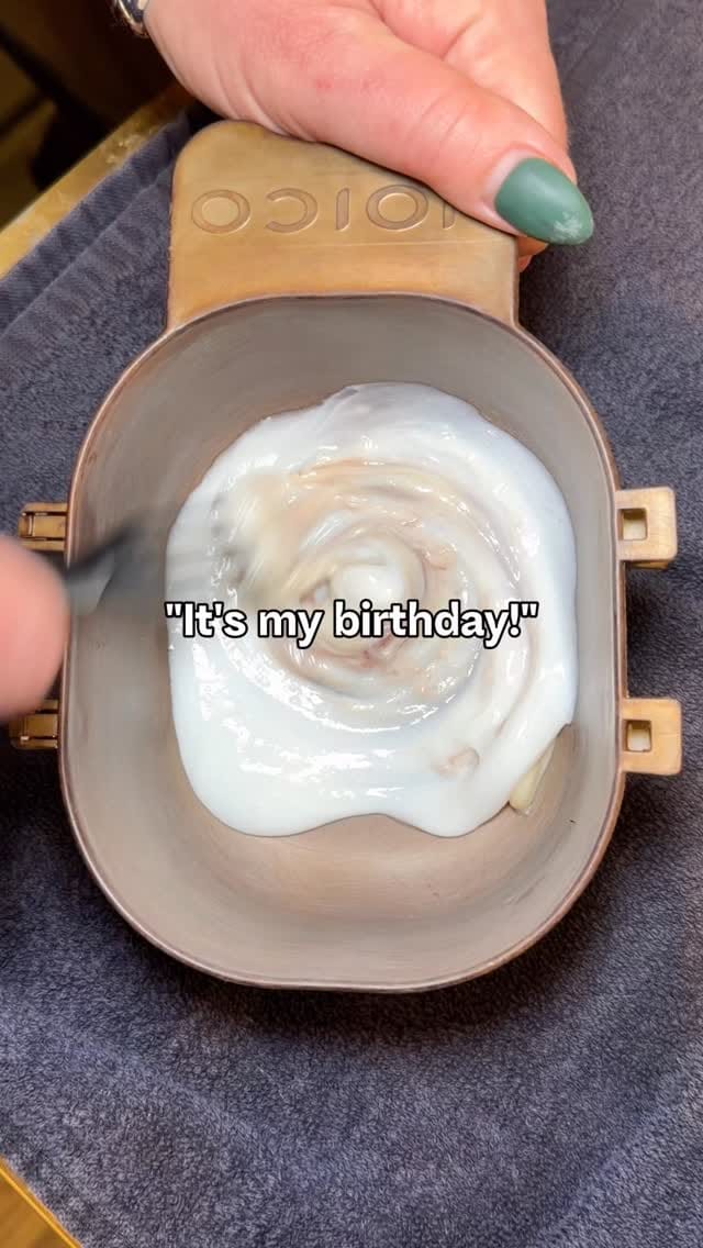 Post 3 by Salon deZEN™️ on Instagram (video)