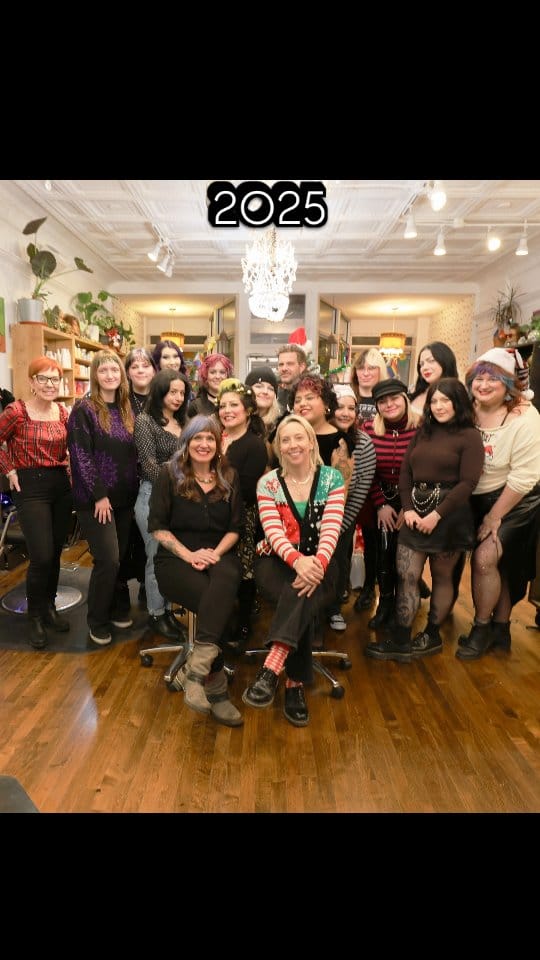 Post 3 by Chicago Hair Wizards on Instagram (video)