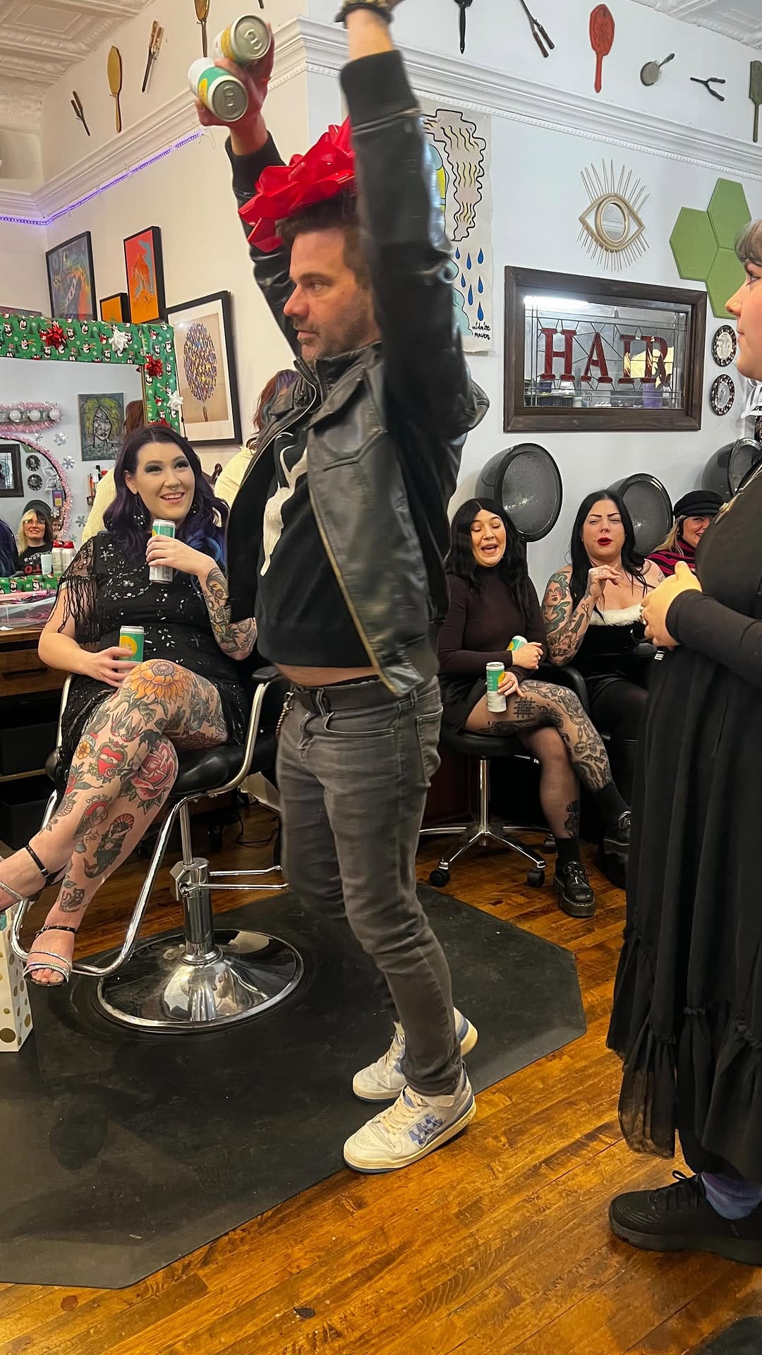 Post 5 by Chicago Hair Wizards on Instagram (video)