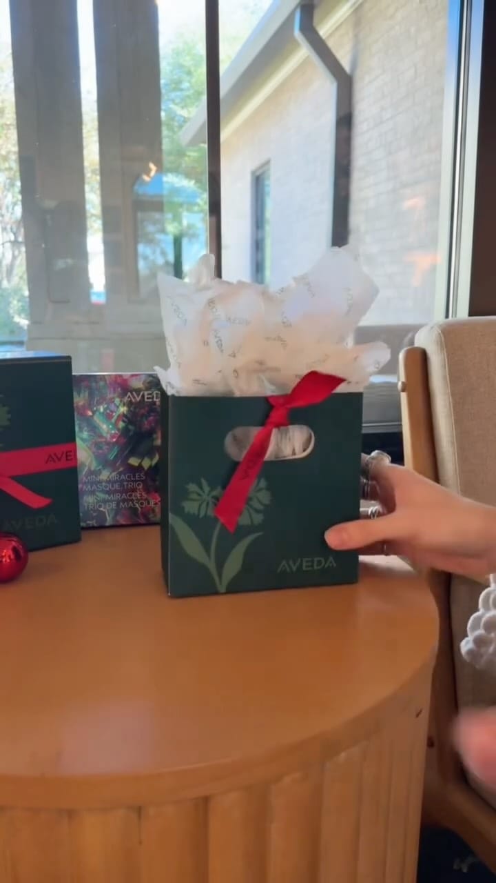 Post 8 by Paris Parker Salon and Spa on Instagram (video)