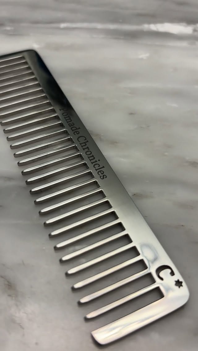 Post 5 by Chicago Comb on Instagram (video)