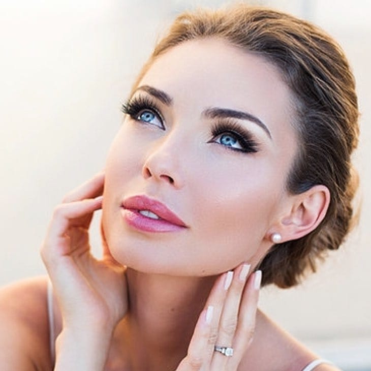Post 10 by Los Angeles Bridal Makeup Artist & Hair Stylist on Instagram (image)