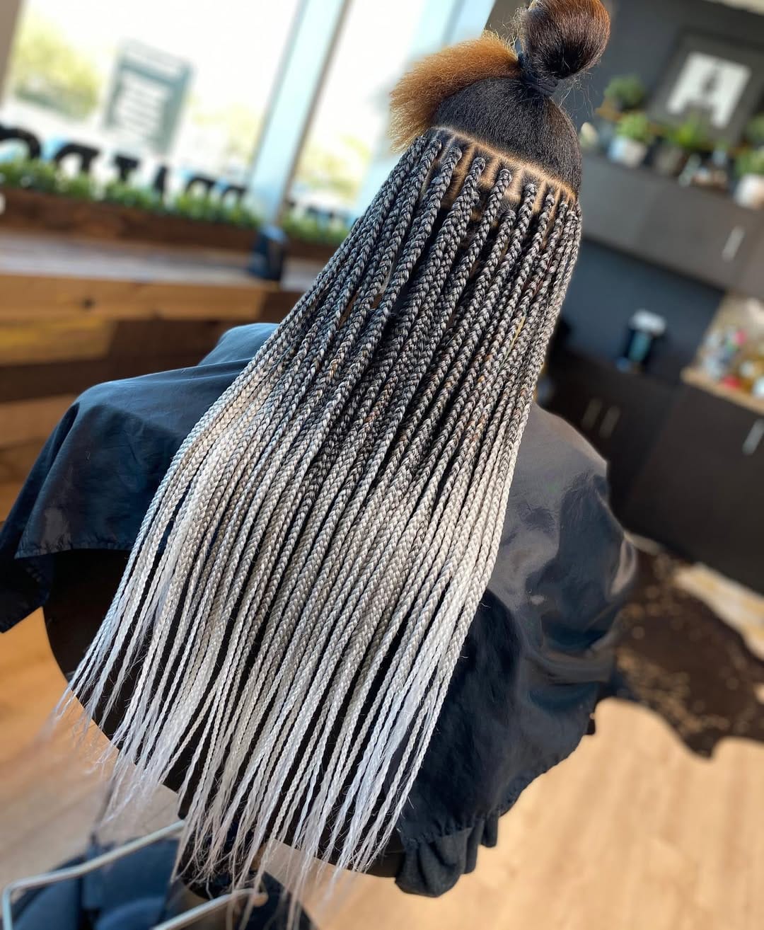 Post 10 by venice braids on Instagram (image)