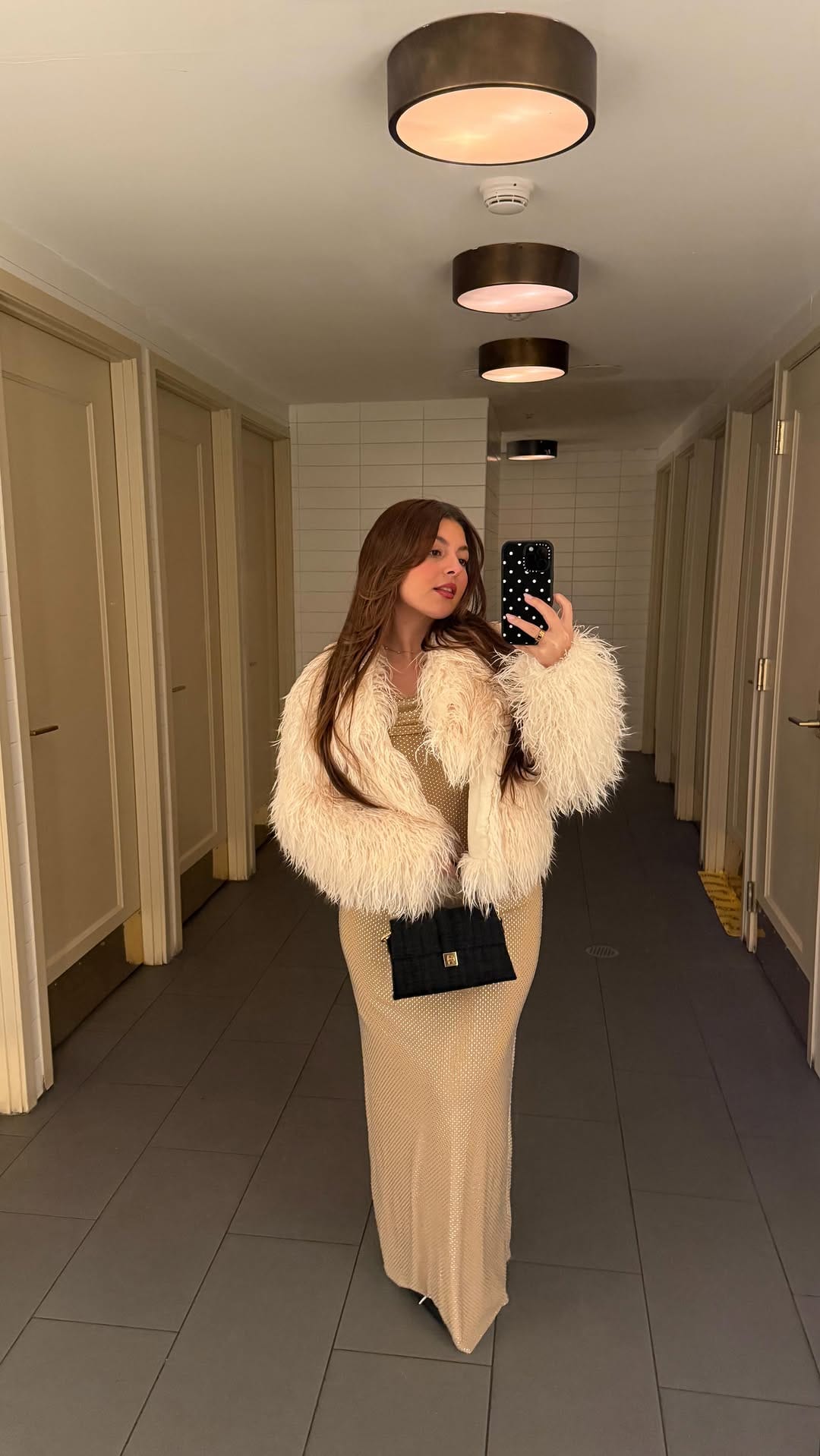 Post 2 by NIDIA GONZALEZ on Instagram (video)