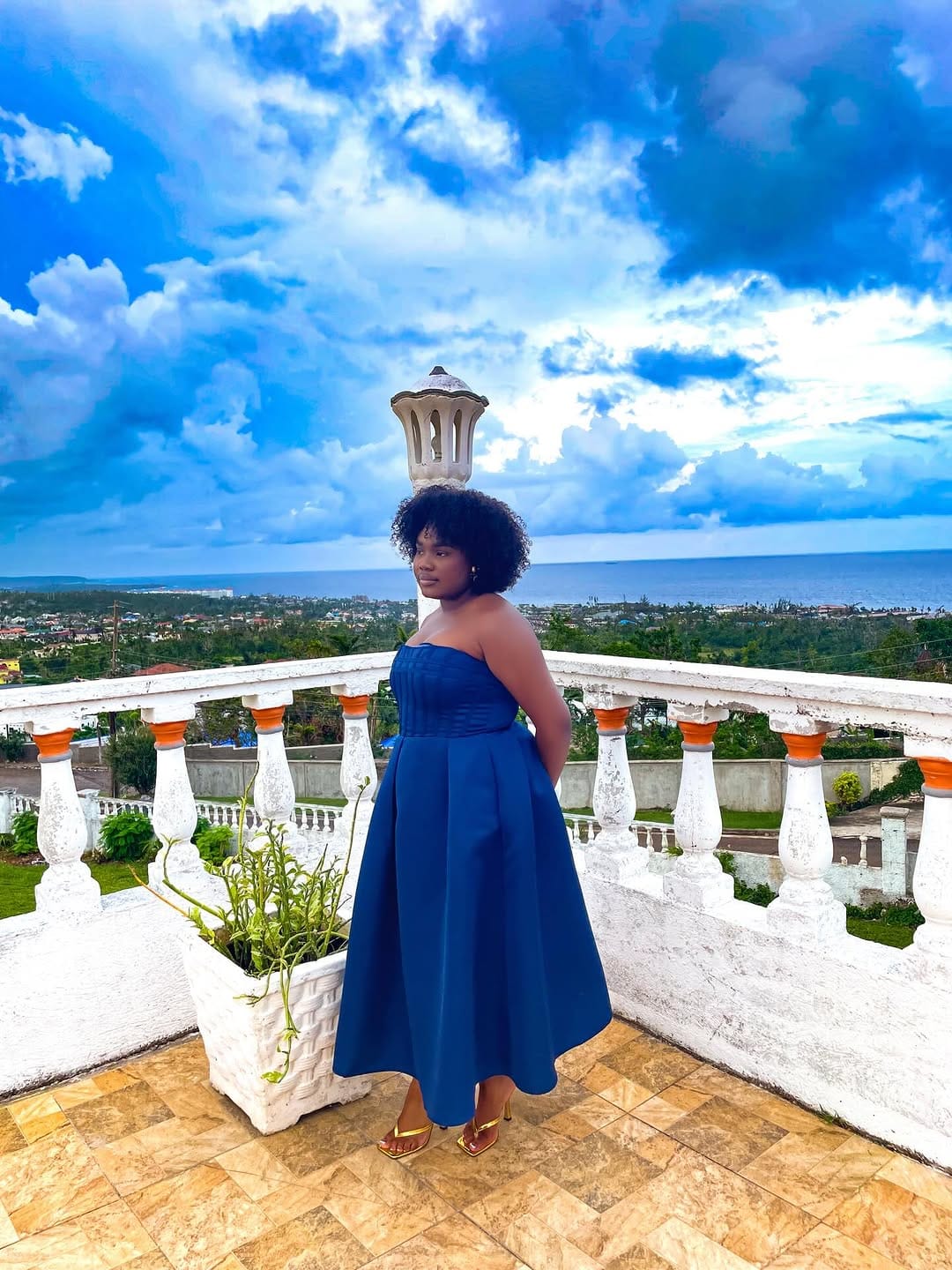 Post 3 by shirSLAY | Miami Content Creator on Instagram (carousel)