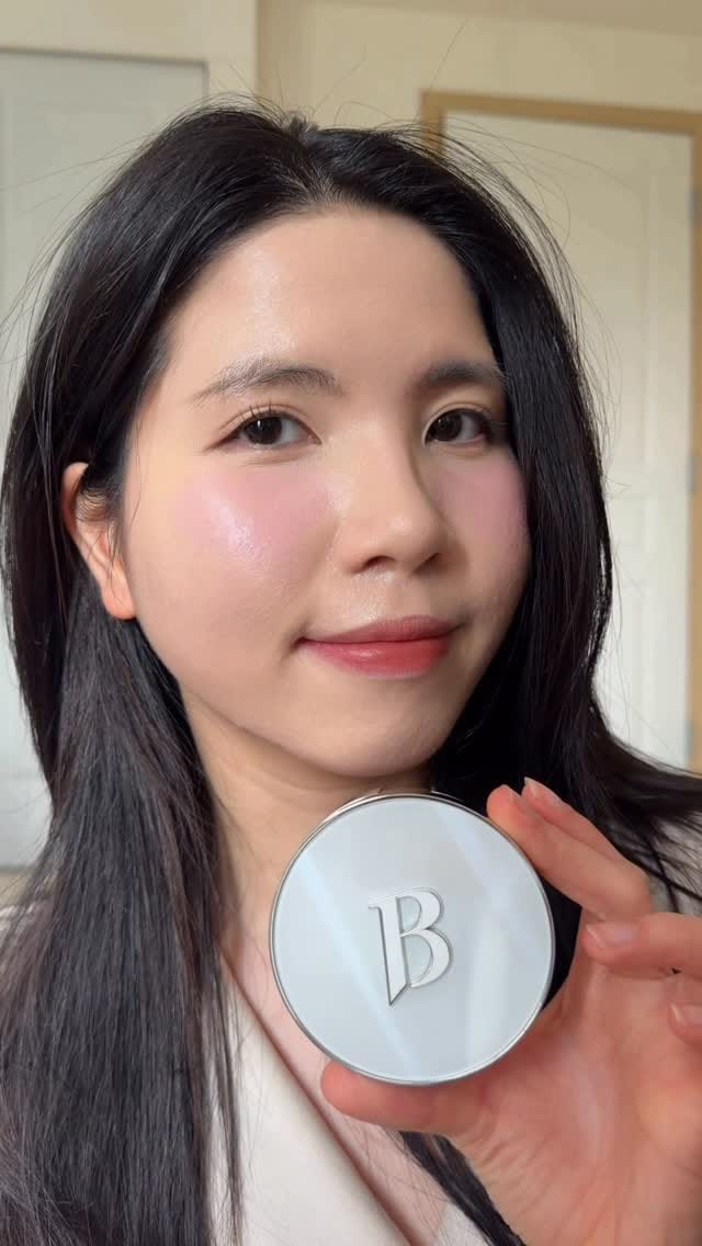 Post 6 by Linh Tran on Instagram (video)