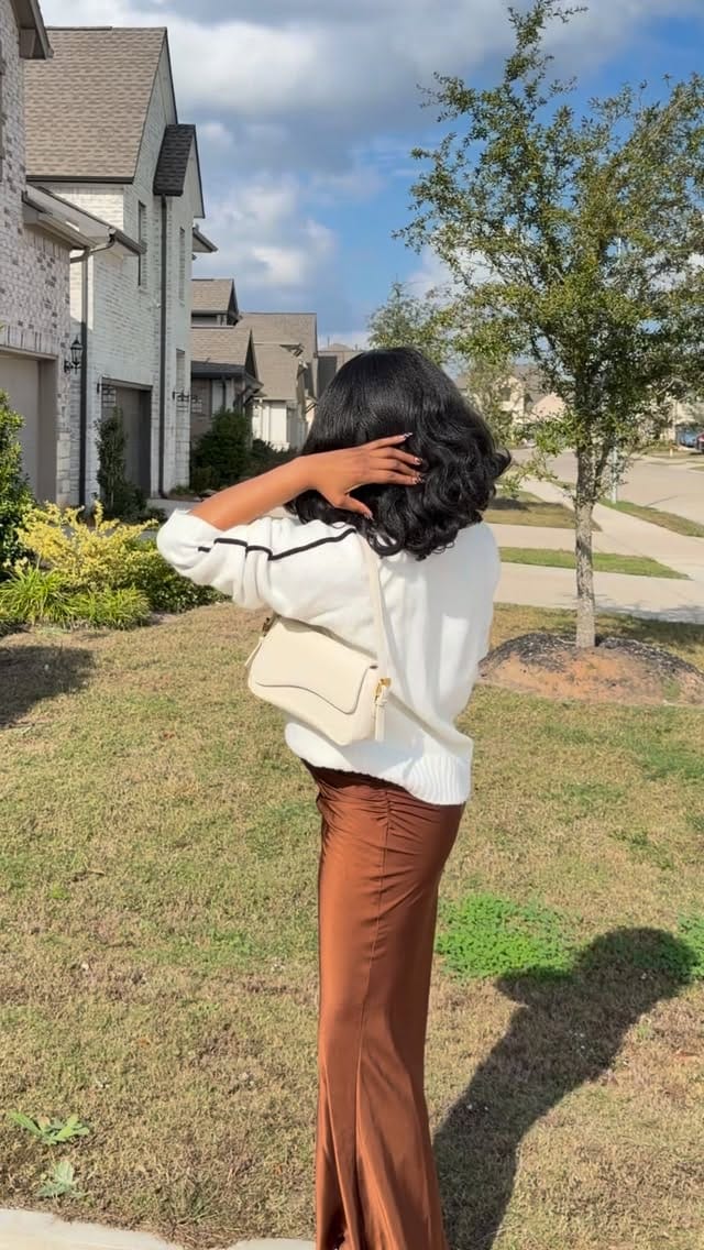 Post 10 by Chinenye Echem on Instagram (video)