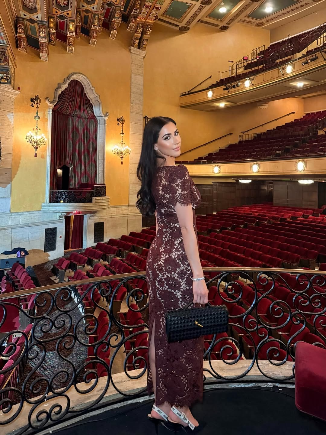 Post 4 by Amira Harbi on Instagram (carousel)