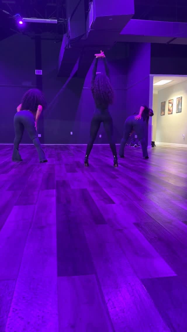 Post 8 by Diamond Williams | Everyday Life Content on Instagram (video)