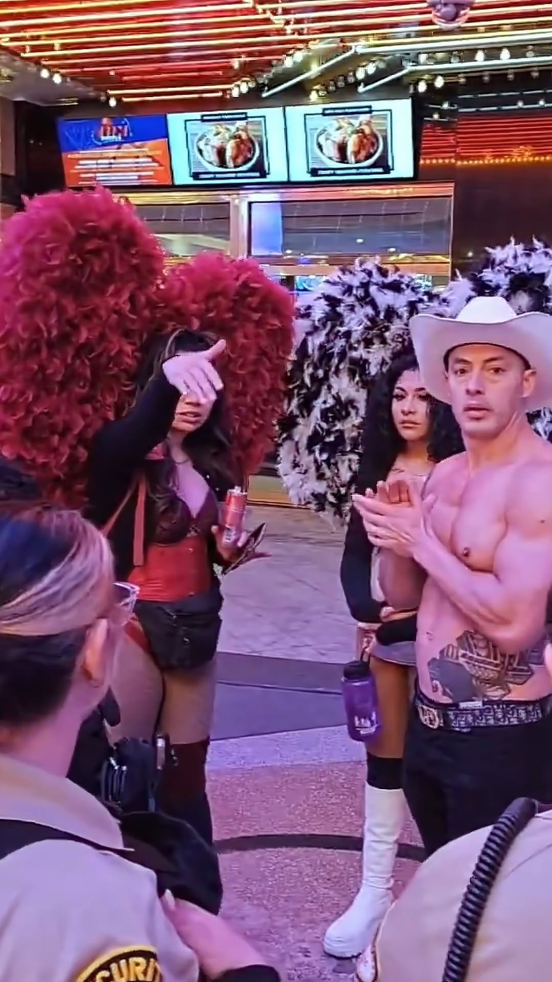 Post 9 by Stan "Kenzo" on Instagram (video)