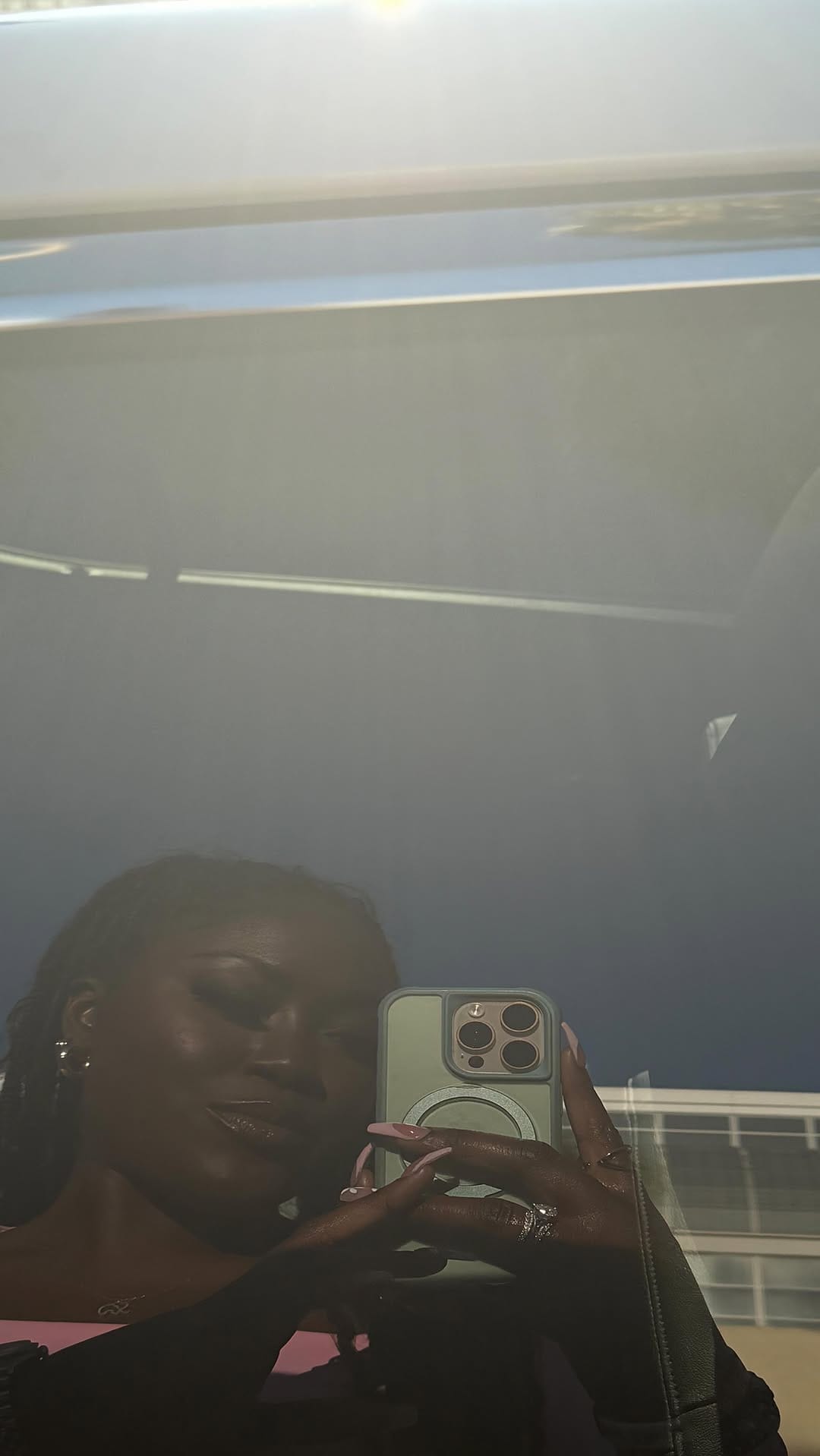 Post 6 by Lo ❤️ on Instagram (video)