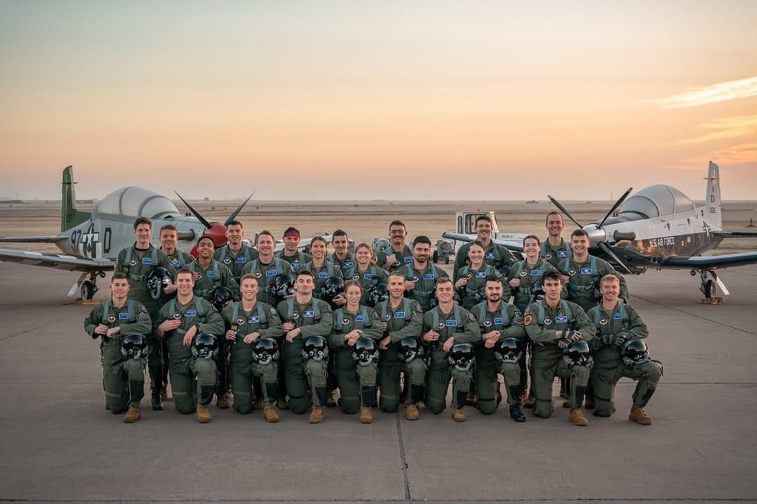 Post 10 by Ina Luetkemeyer / Photographer Sheppard AFB on Instagram (carousel)