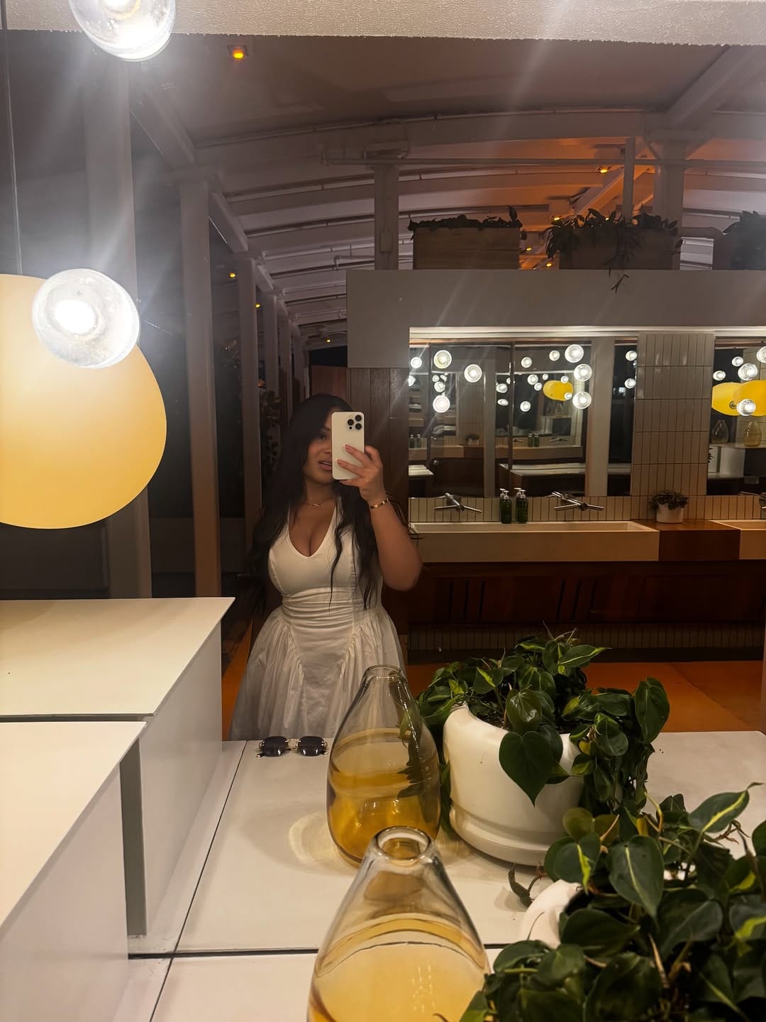 Post 3 by Sheylla Conde on Instagram (carousel)