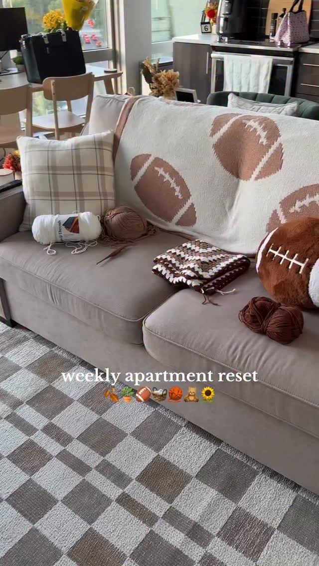 Post 9 by Charlotte Pratt on Instagram (video)