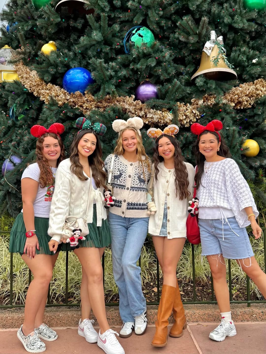 Post 7 by Kayla Lucena on Instagram (carousel)