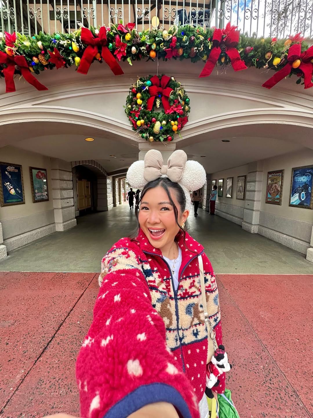 Post 8 by Kayla Lucena on Instagram (carousel)