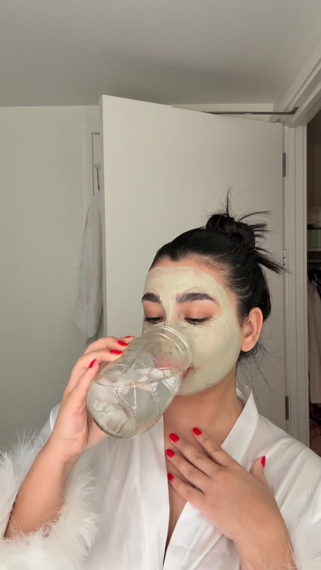 Post 7 by MIRA TAHA on Instagram (video)