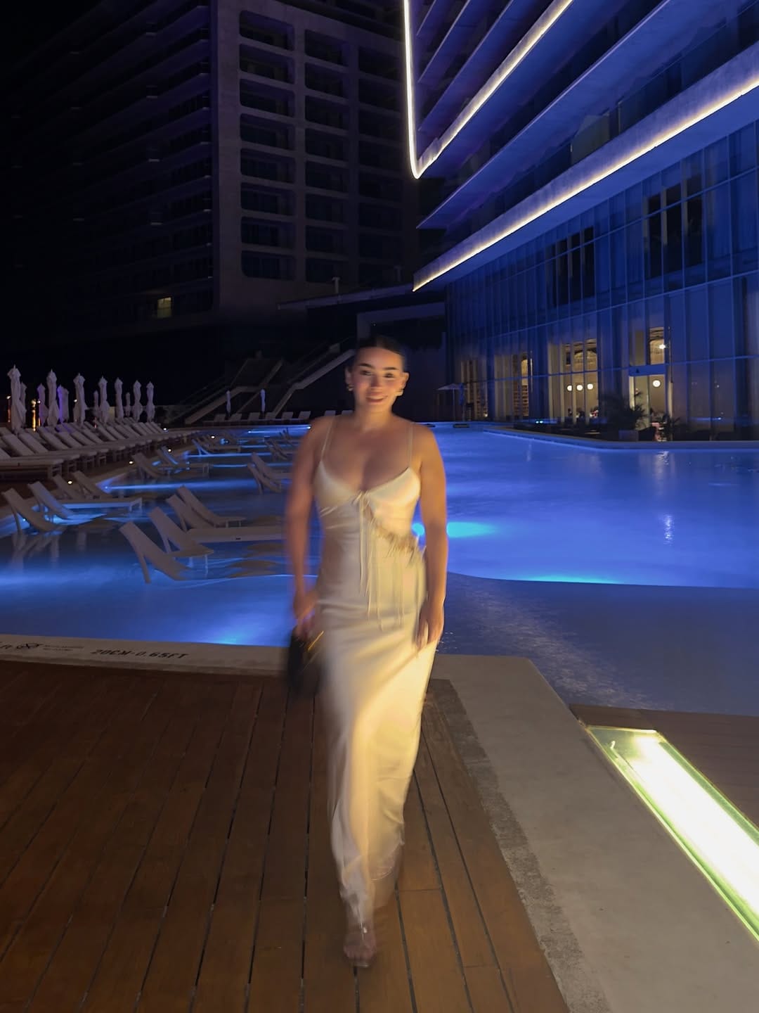 Post 10 by Luz Nunez - Houston Content Creator on Instagram (carousel)