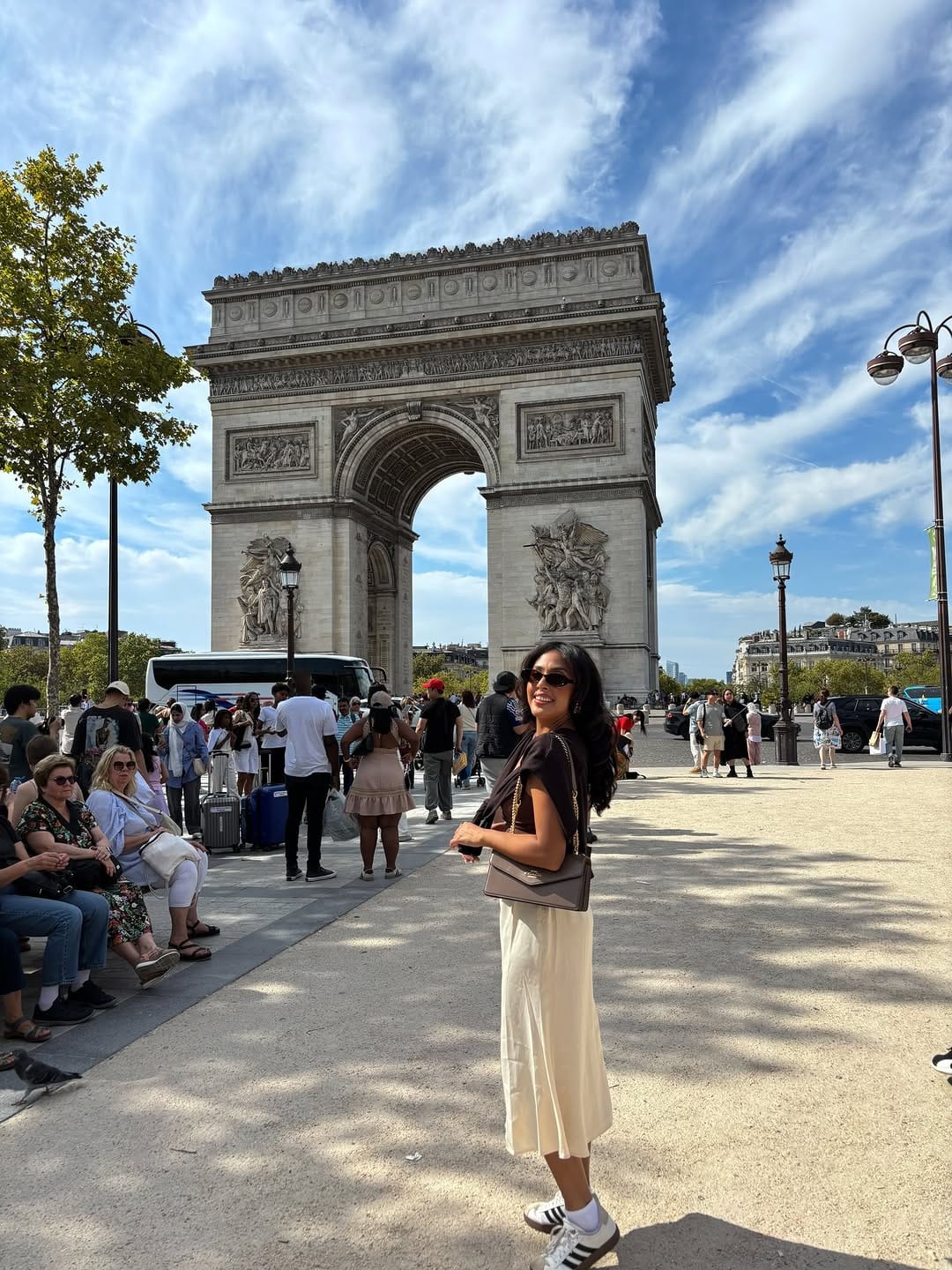 Post 4 by Isabel Rojas on Instagram (carousel)