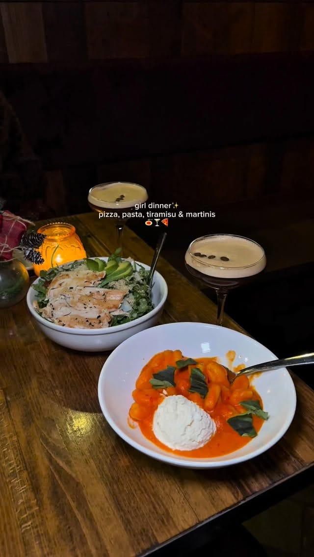 Post 2 by Jess in Chicago on Instagram (video)