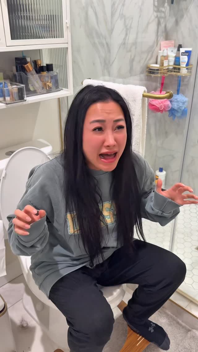 Post 5 by Jenny Nguyen on Instagram (video)
