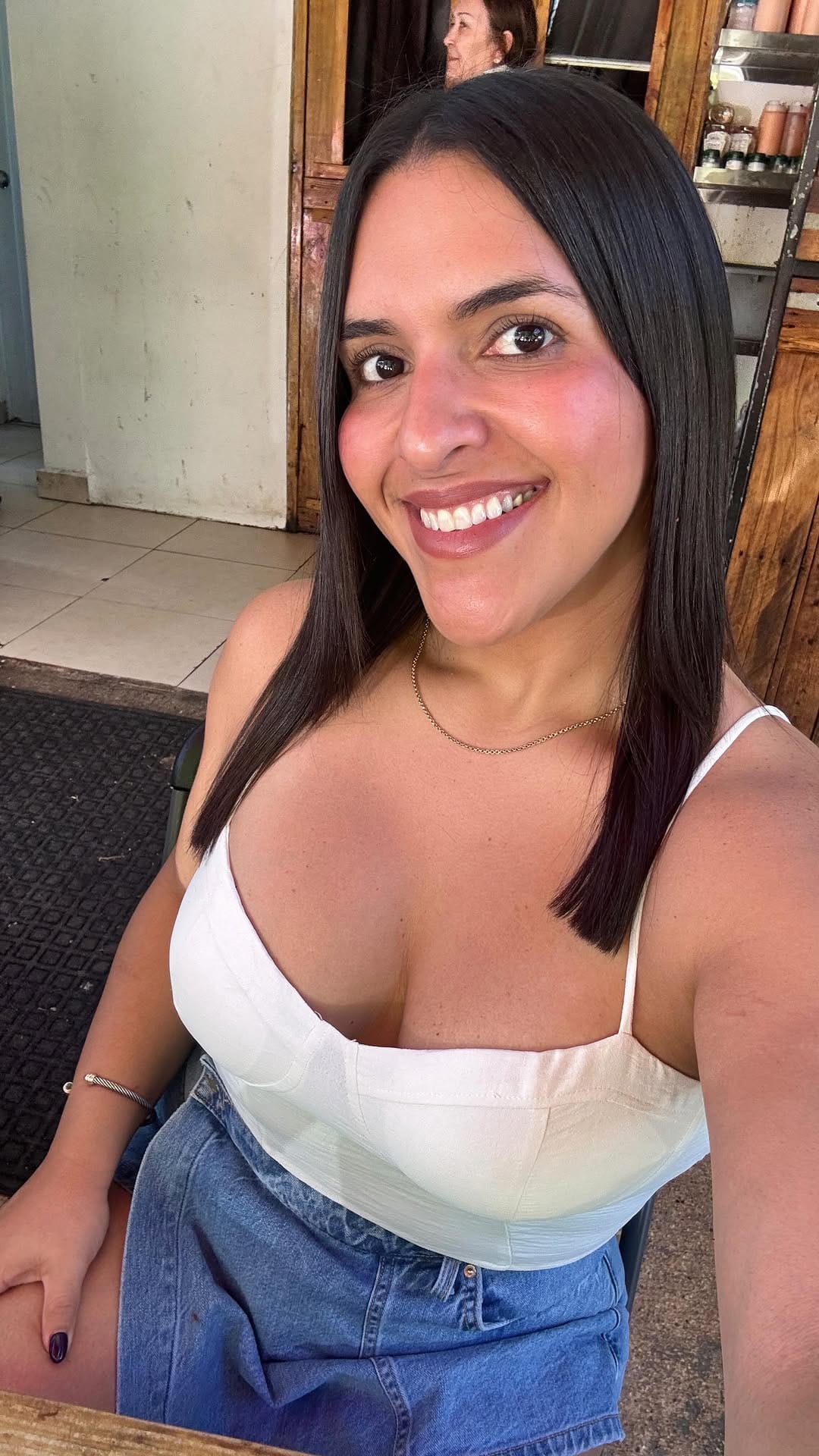 Post 3 by Lucy Torres Santana on Instagram (video)