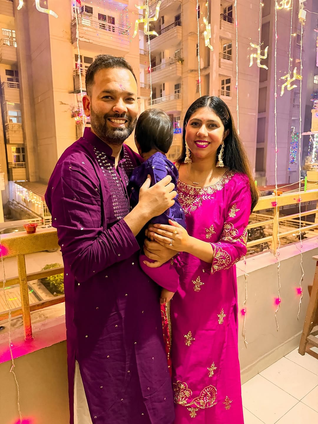 Post 10 by Jagriti Dwivedi | Fashion | Travel | Lifestyle 🧿 on Instagram (carousel)