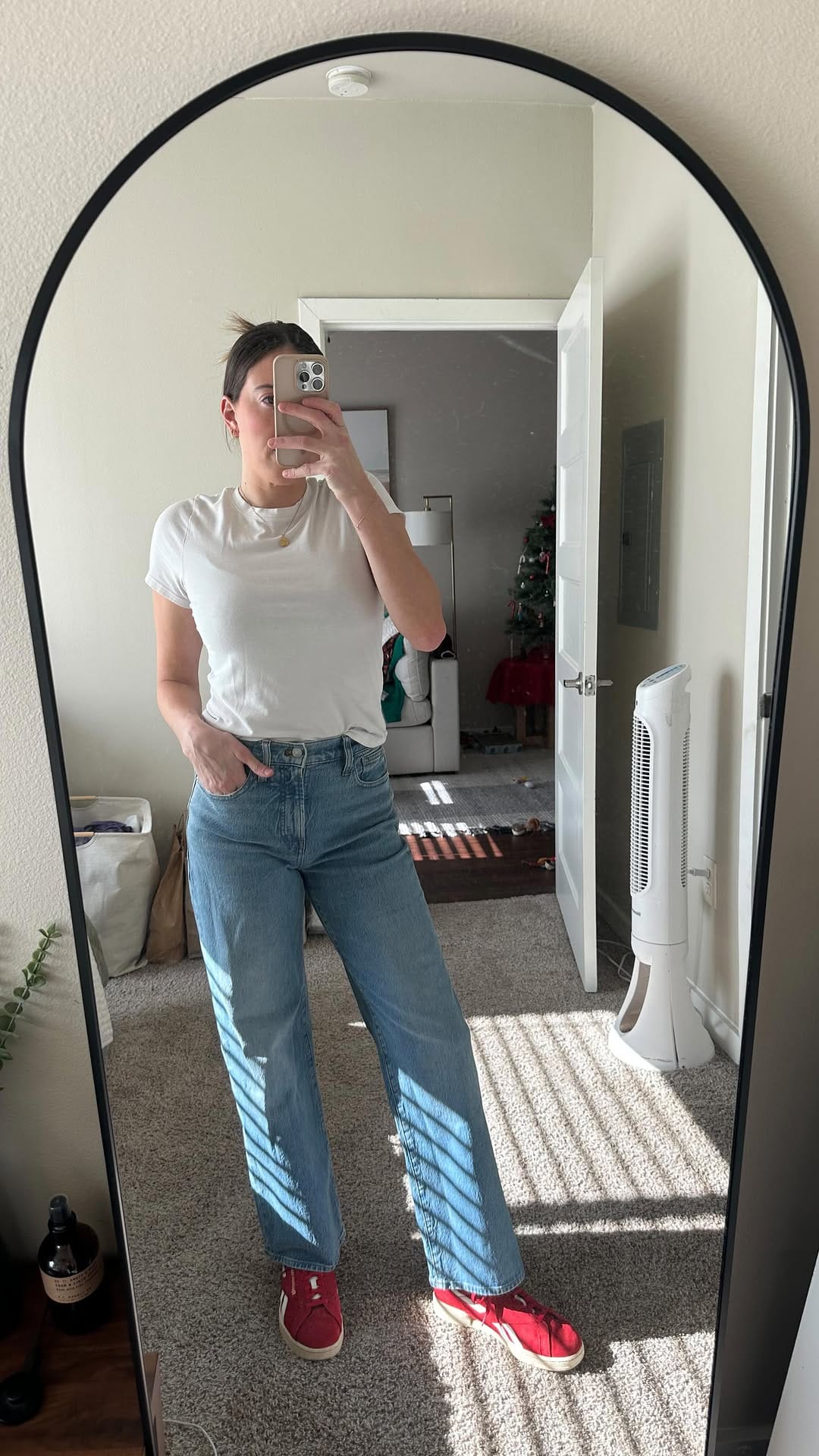 Post 5 by Lisa  | Life In My 30s on Instagram (video)