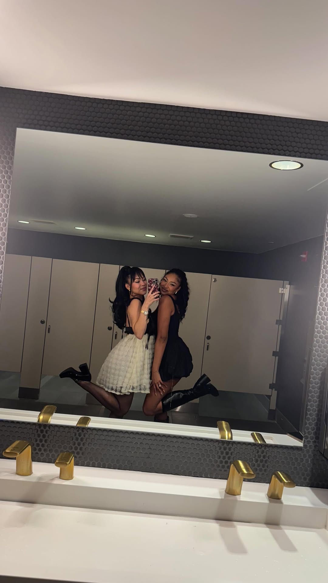 Post 3 by Angelic 🤍 on Instagram (video)