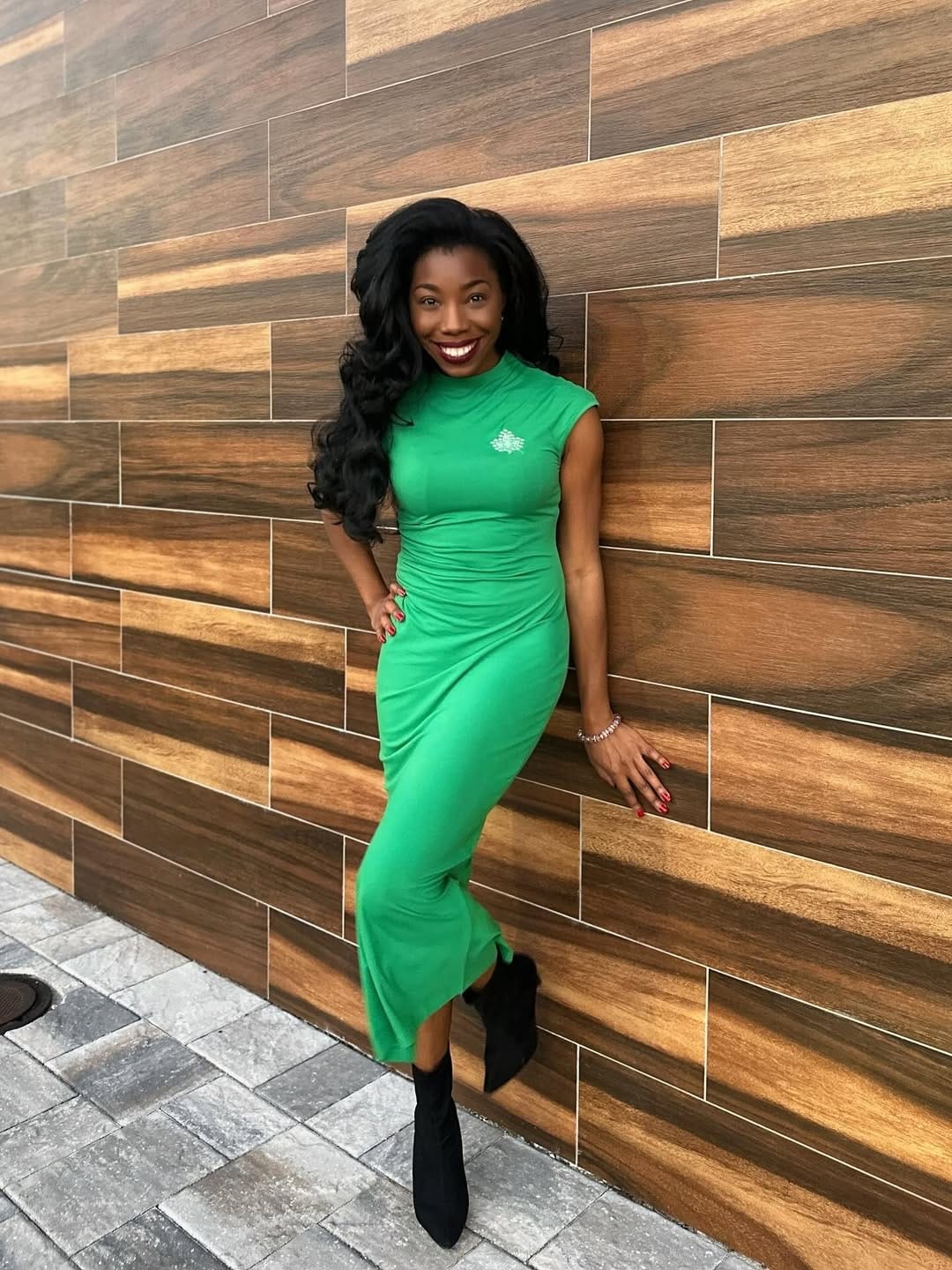 Post 3 by Kiaira Nixon |  Lifestyle Content Creator on Instagram (carousel)