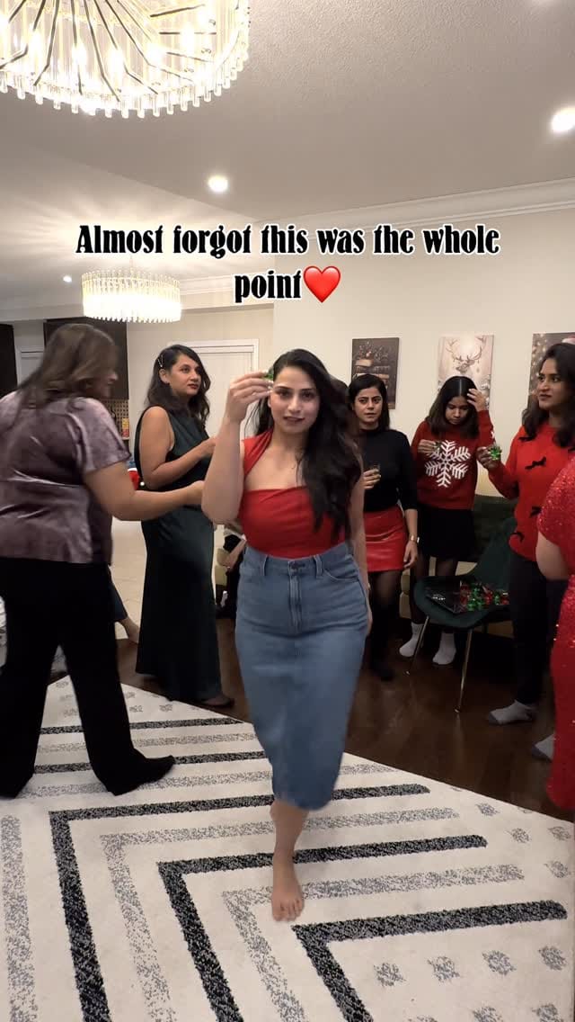 Post 10 by Soniya 👑 on Instagram (video)