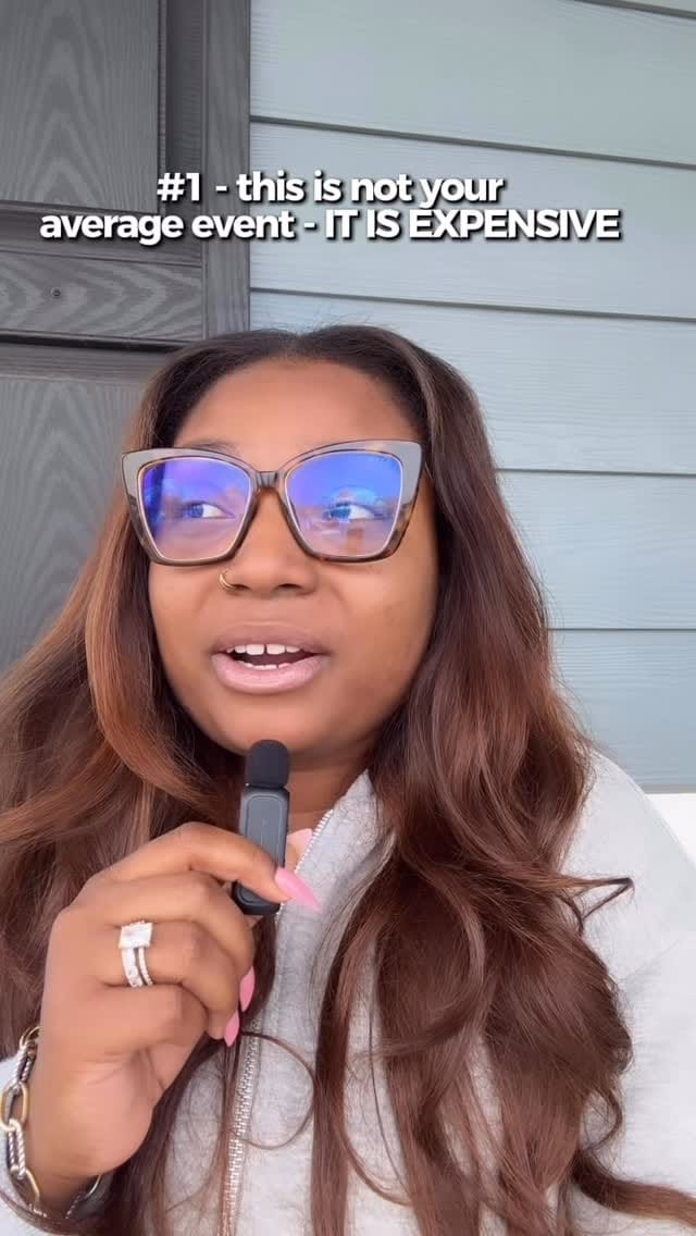 Post 7 by Taylor 💋 on Instagram (video)