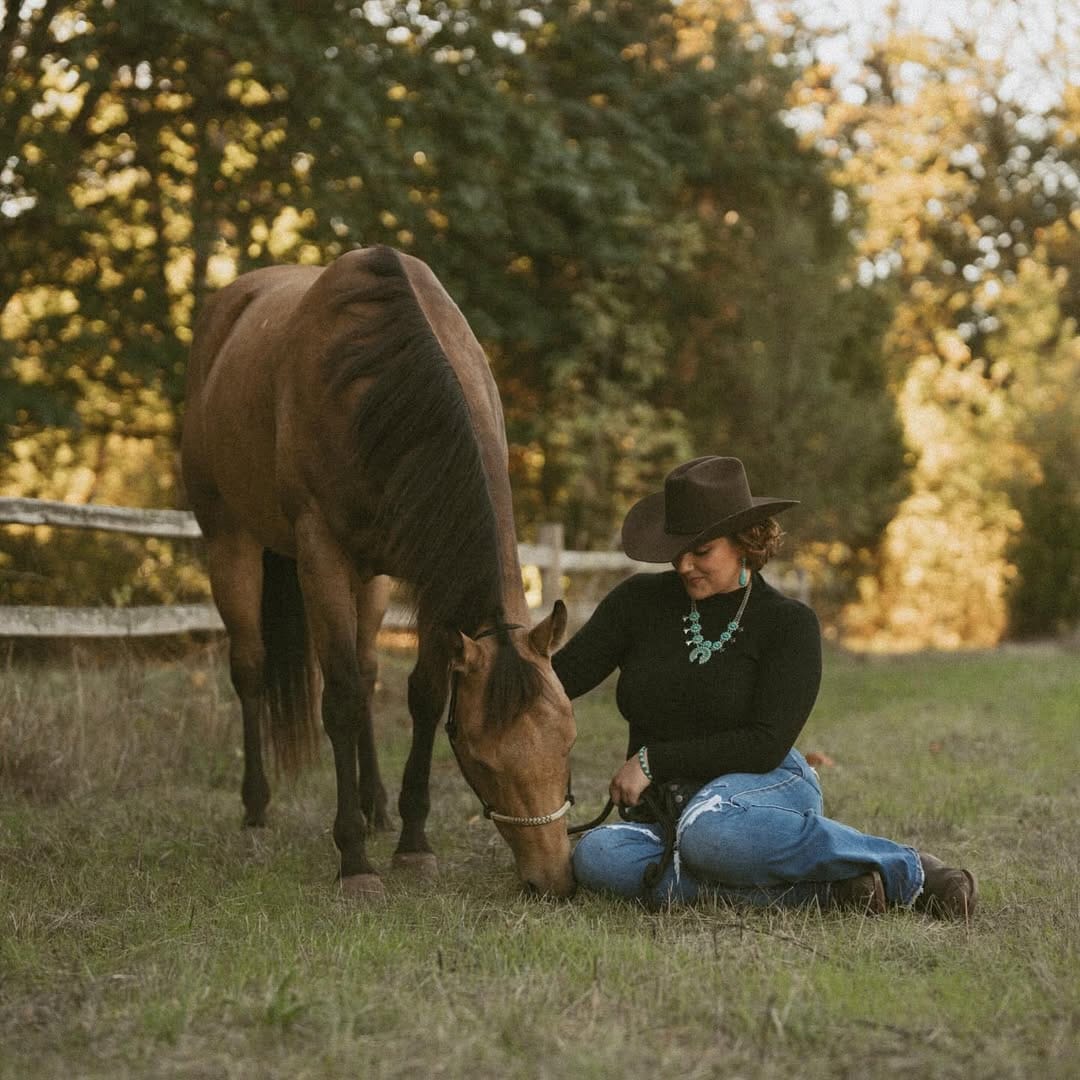 Post 8 by Dawn | Oregon Senior Photographer on Instagram (carousel)