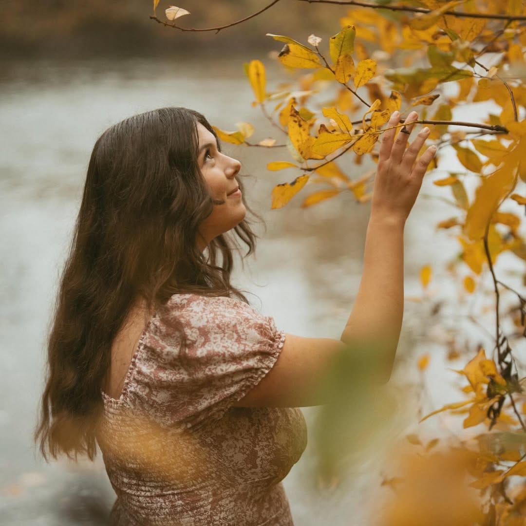 Post 5 by Dawn | Oregon Senior Photographer on Instagram (carousel)