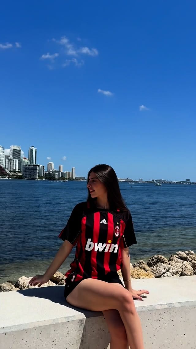 Post 5 by Sharon Ghasali on Instagram (video)