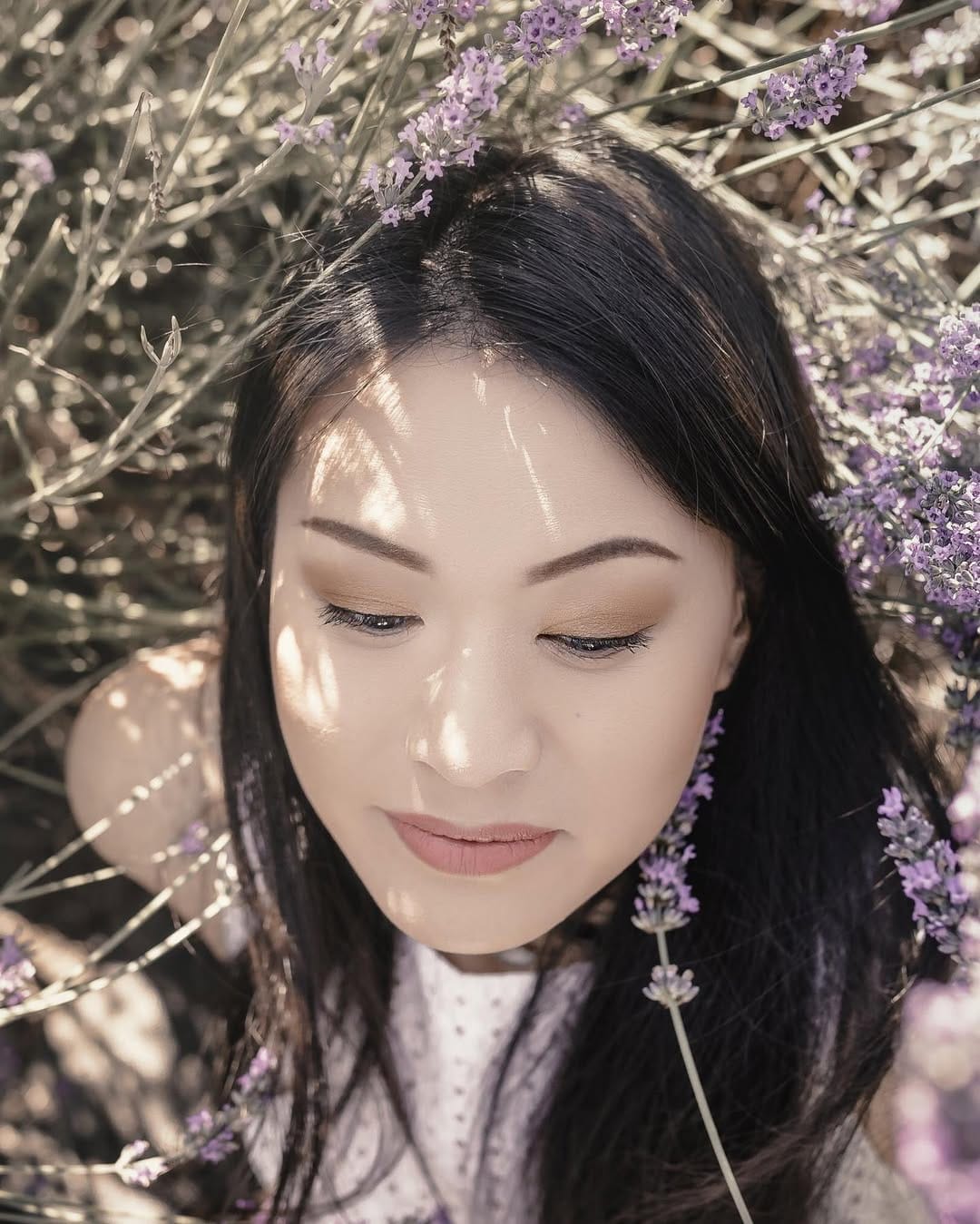 Post 3 by Rebecca • BECCA'S LOOKBOOK on Instagram (image)